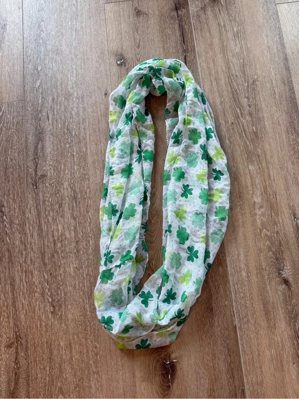Women's Infinity Scarf - Green Clover Print